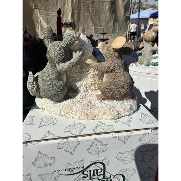 Charming Tails “Building a Snow Bunny” 87/692 Christmas Winter Figurine Snowman - Picture 5 of 7